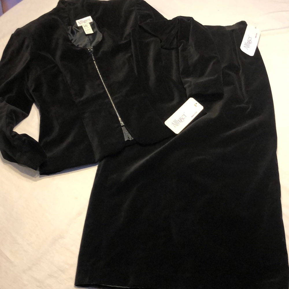 Althuser Vintage black velour suit, size 10, NWT.